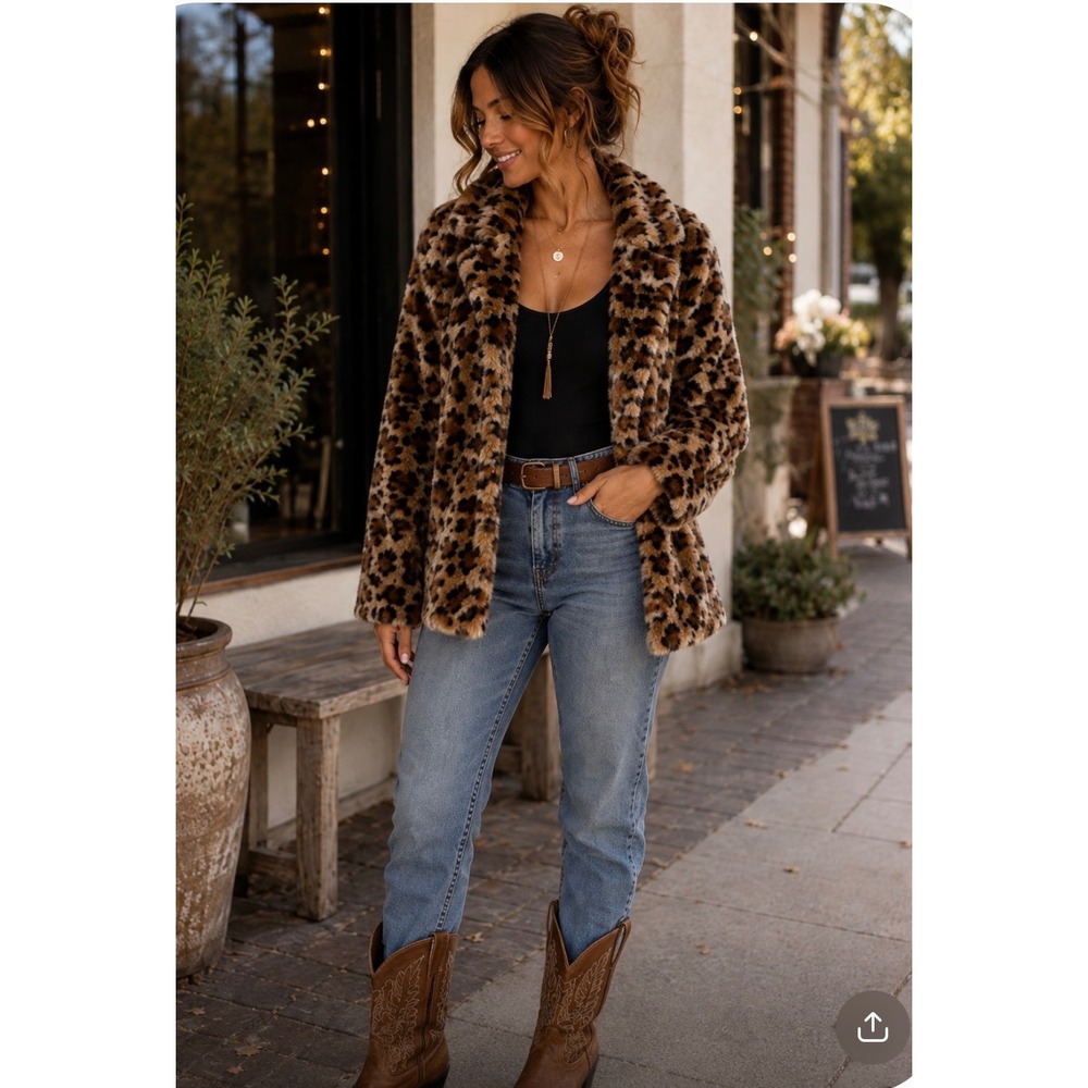 Love Tree Women's Faux Fur Leopard Print Coat Small Animal Print